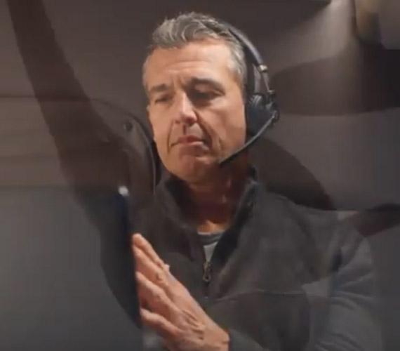 Bluetooth® Headsets and Mobile Tech Accessories