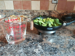 Cooking on the go with RoadPro 12-Volt Frying Pan